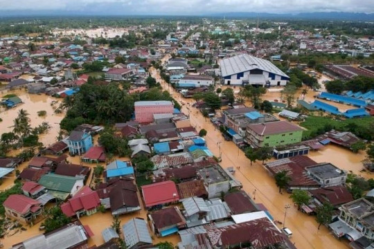 Flood in South Kalimantan ©Agus R