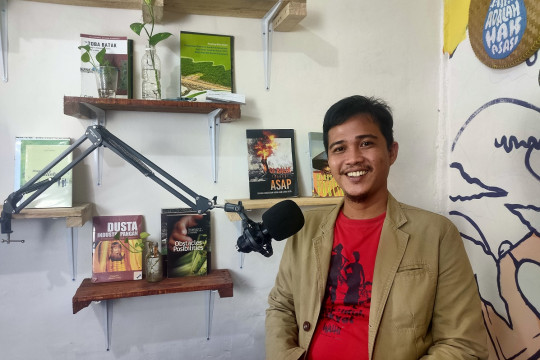 Executive Director of Walhi South Sumatra and Coordinator of Simpul Jaringan Pantau Gambut South Sumatra ©Baim